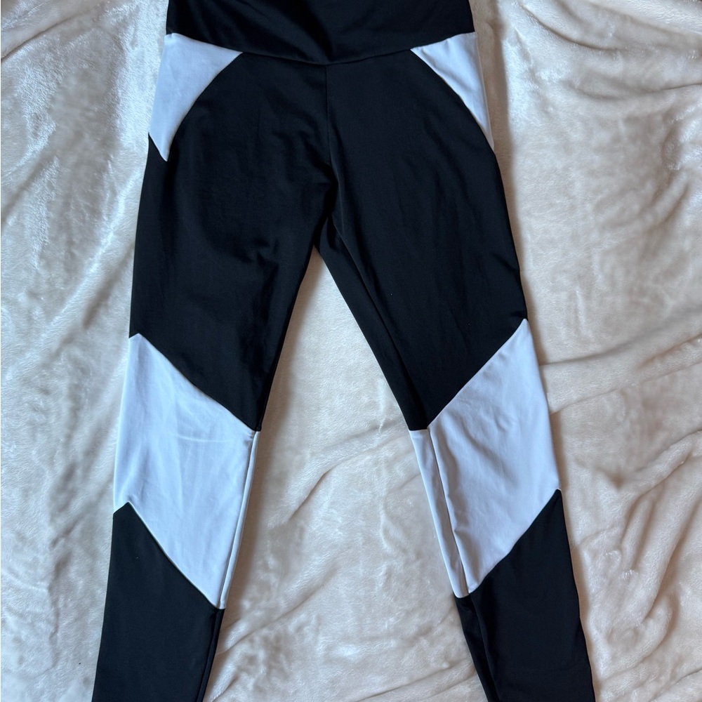 SHEIN Black and White Active Leggings & top